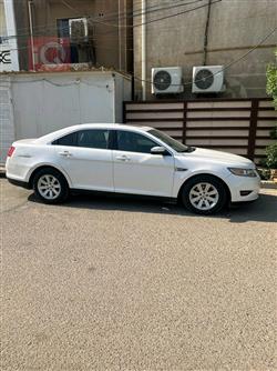 Ford Taurus